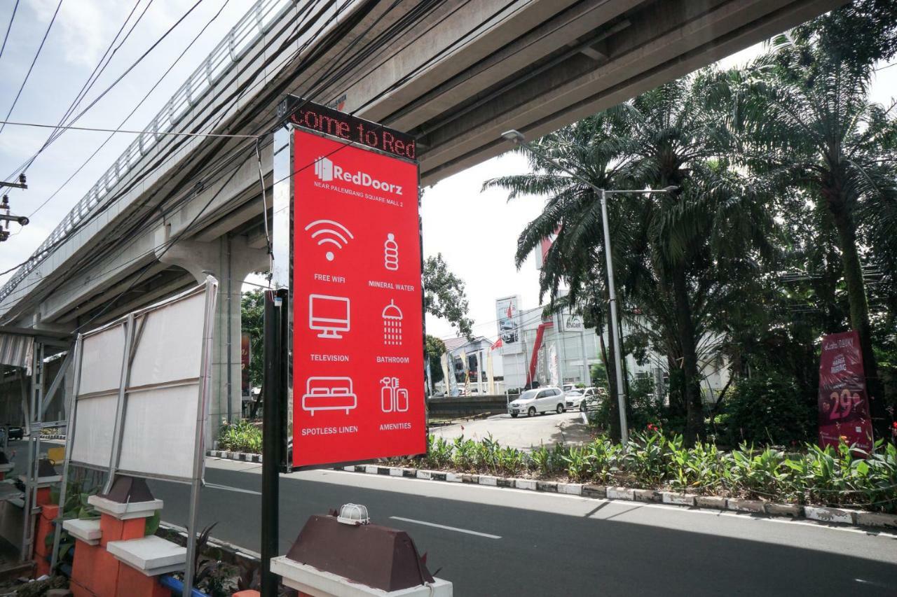 Reddoorz Near Palembang Square Mall 2 Экстерьер фото